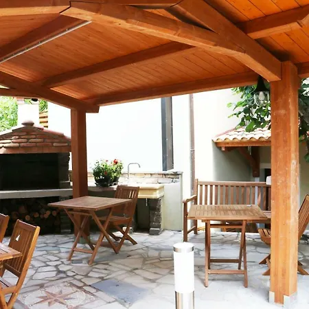 Appartamento Il Giardino Di Casa Vacanze Mono *