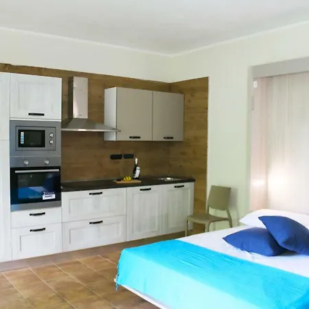 Appartamento Il Giardino Di Casa Vacanze Mono *