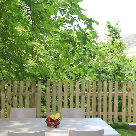 Il Giardino Di Casa Vacanze Mono Aritzo